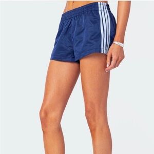 Edikted Nikki Nylon Shorts